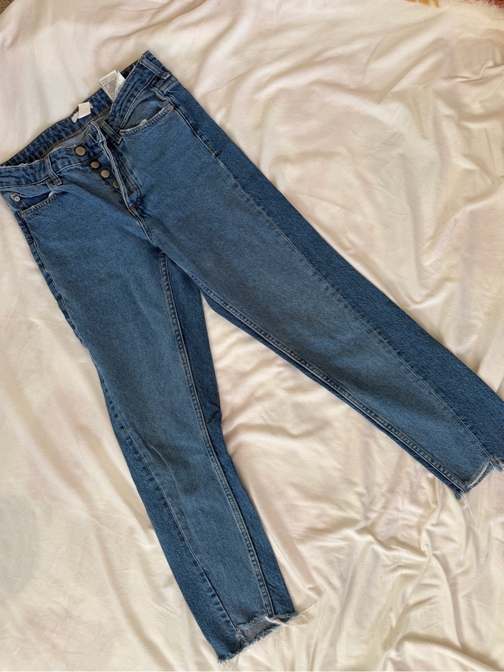 H&M High-Rise Two-Tone Blue Straight Jeans